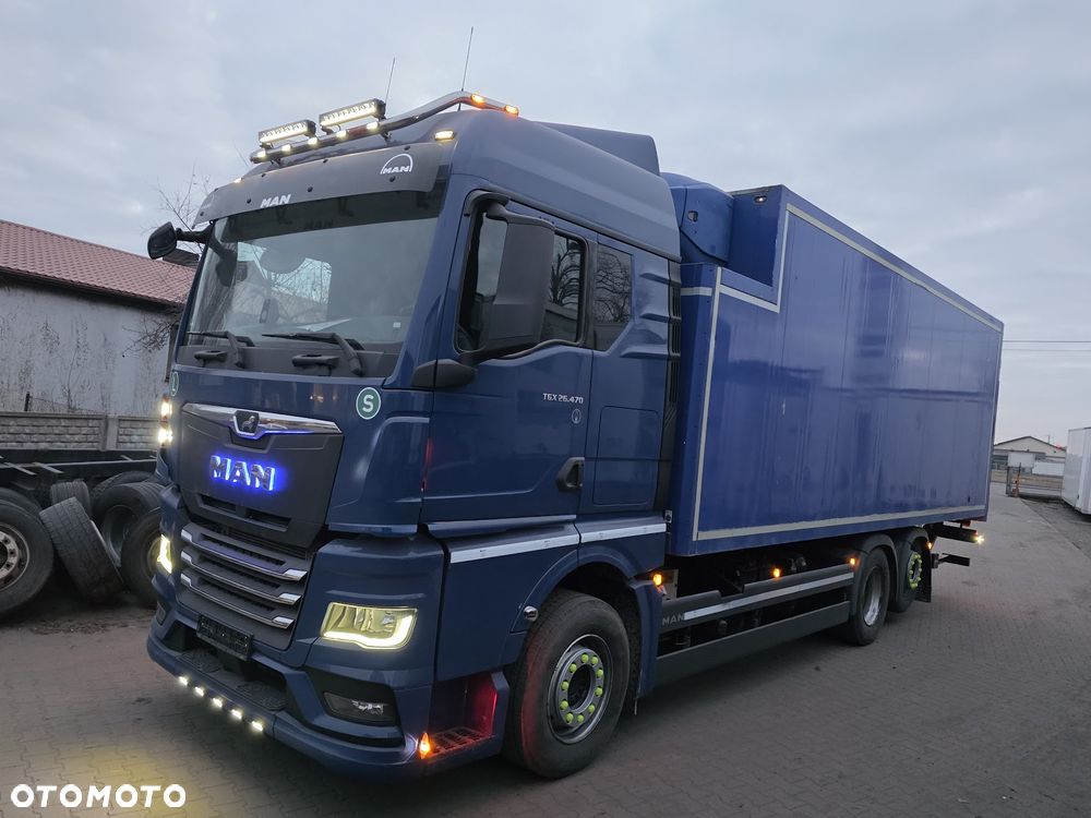 MAN MAN TGX  * chłodnia * izoterma  * thermo king * Carrier * winda*chłodzenie * grzanie * przewierty sterowane * - 3