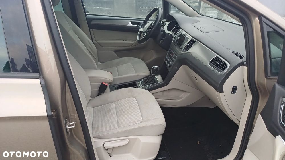 Volkswagen Golf Sportsvan 1.6 TDI BlueMotion Technology DSG Comfortline - 9