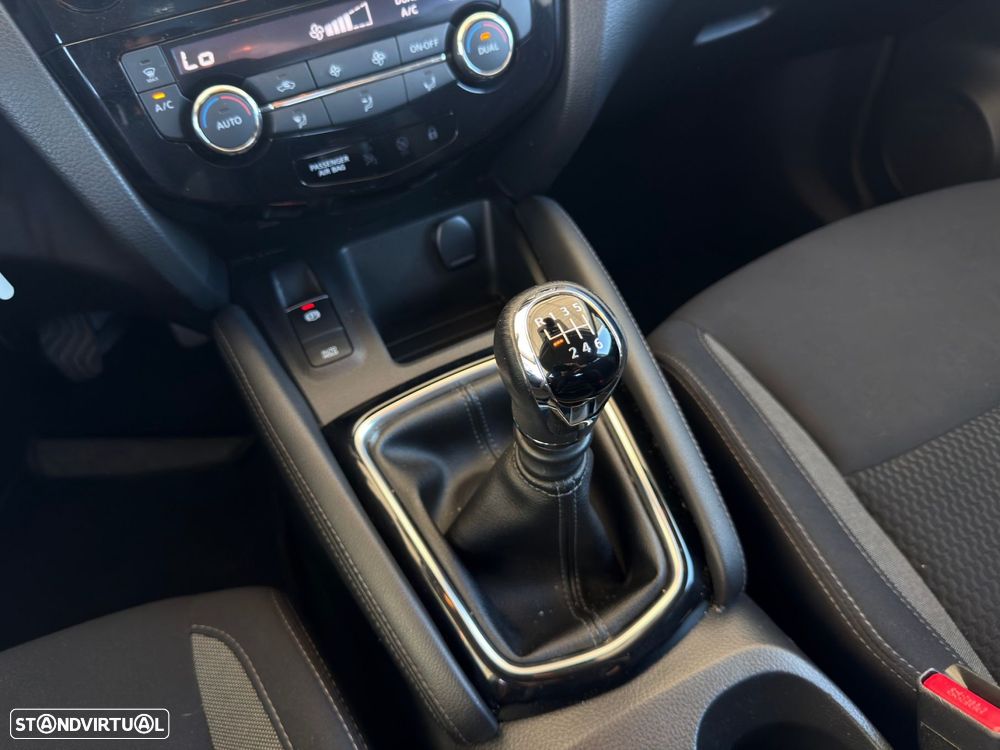Nissan Qashqai 1.5 dCi Acenta - 15