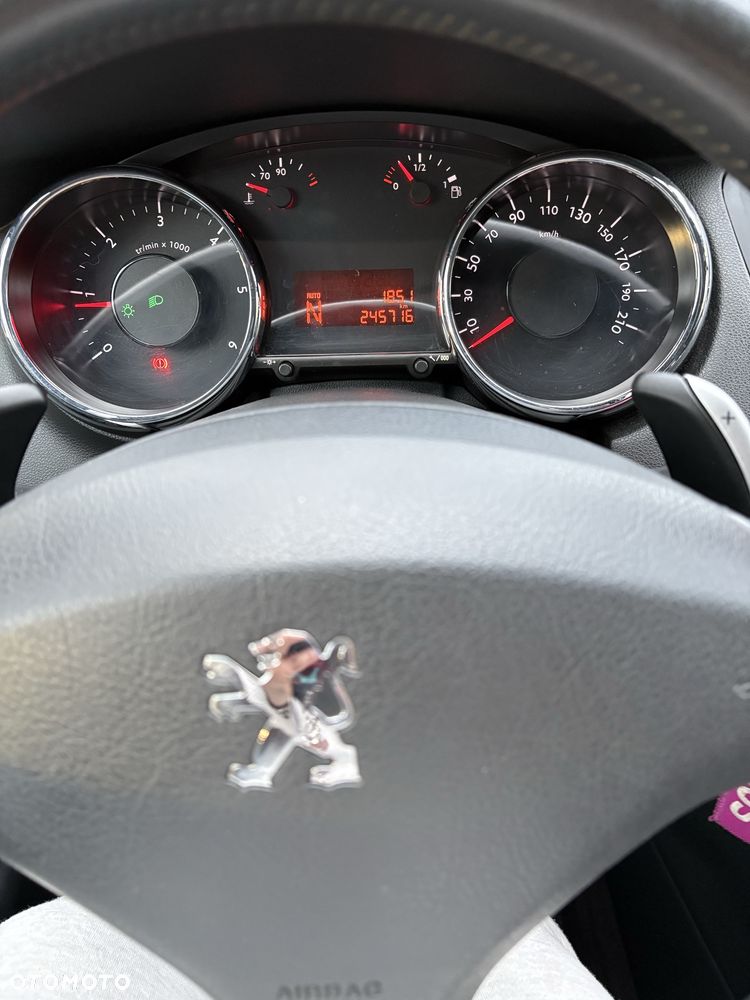 Peugeot 5008 - 7