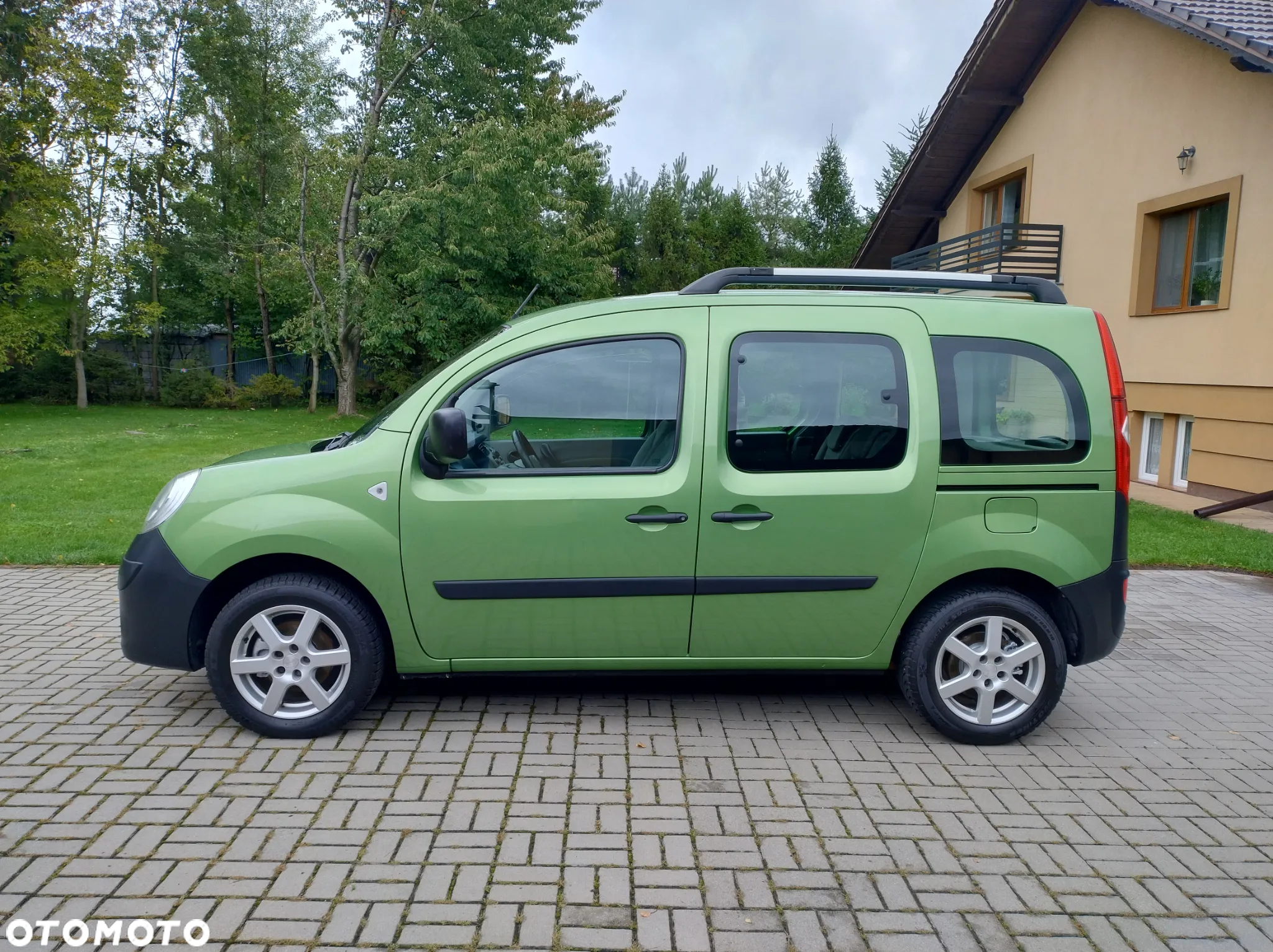 Renault Kangoo 1.6 16V 105 Authentique - 11