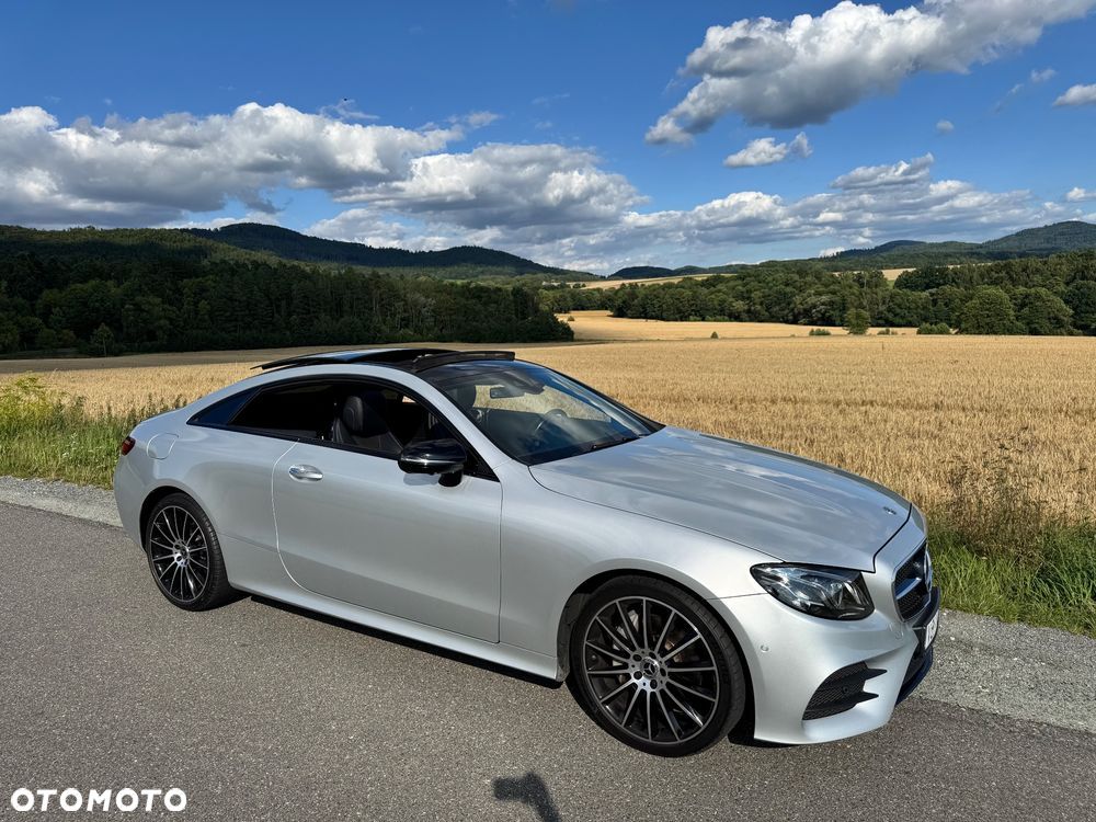 Mercedes-Benz Klasa E 220 d Coupe 4-Matic 9G-TRONIC - 27