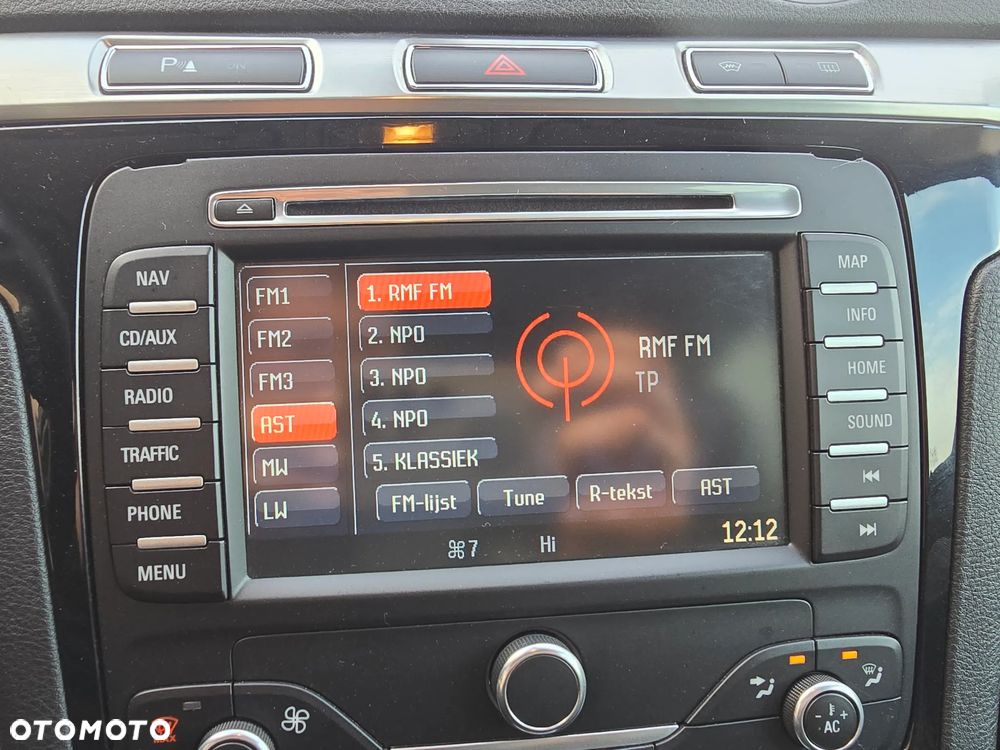 Ford Galaxy 2.0 T Platinium X (Titanium) - 34