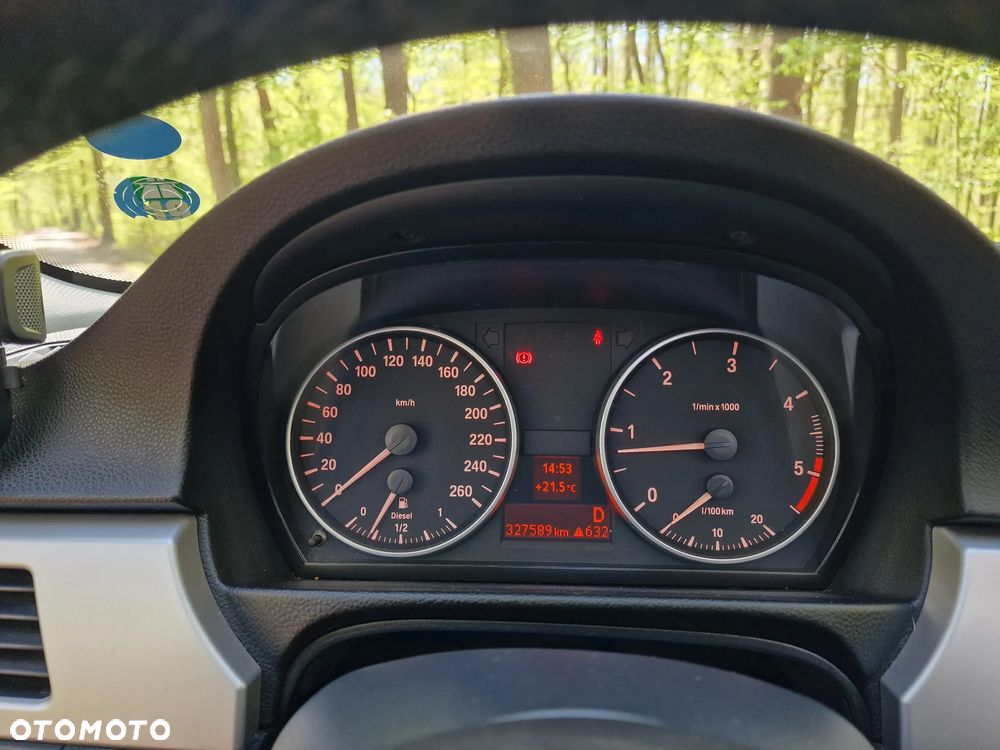 BMW Seria 3 320d DPF - 11