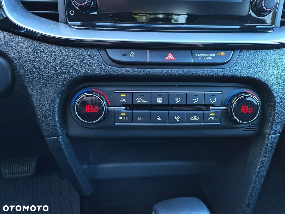Kia XCeed - 18