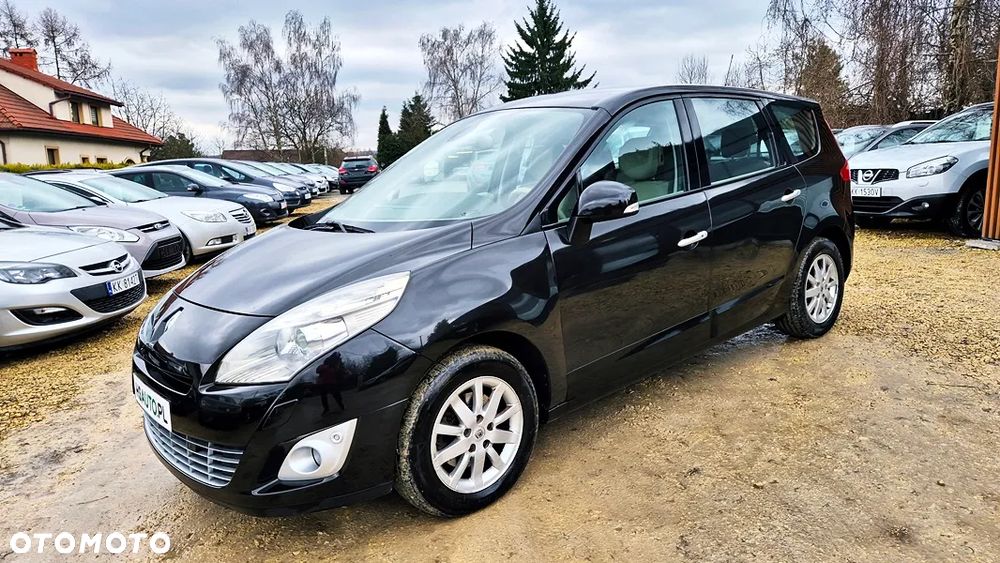 Renault Grand Scenic 2.0 16V 140 CVT Bose Edition - 27