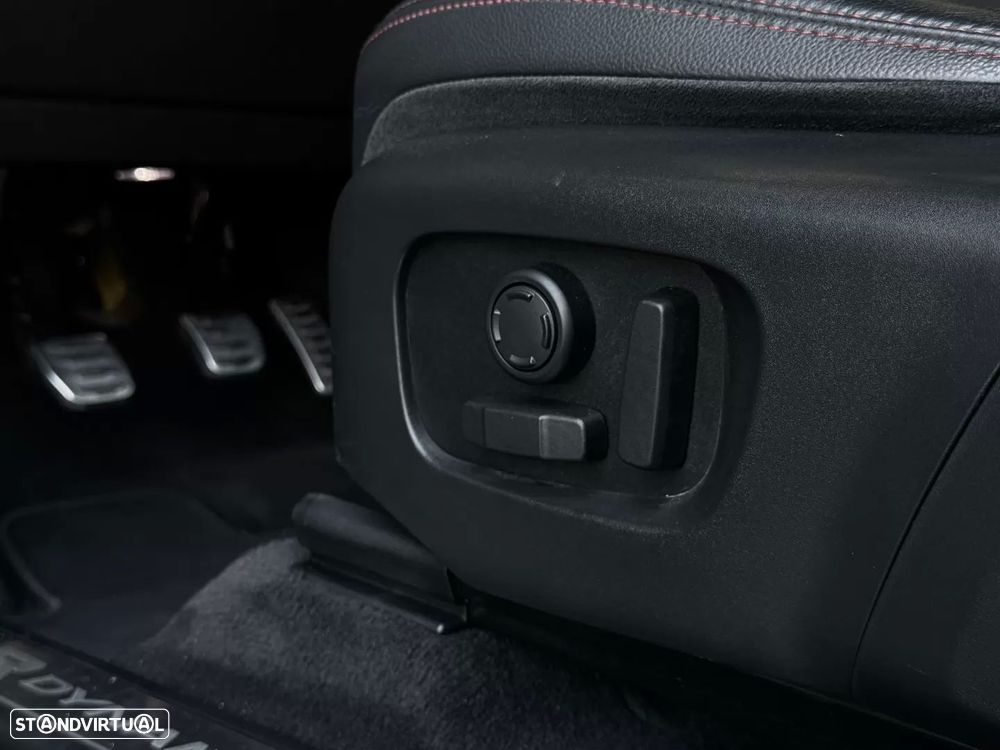 Land Rover Discovery Sport 2.0 eD4 R-Dynamic 7L - 21