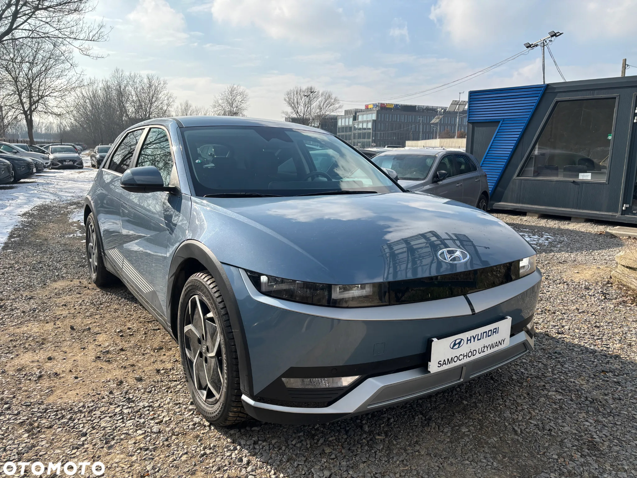 Hyundai IONIQ - 7