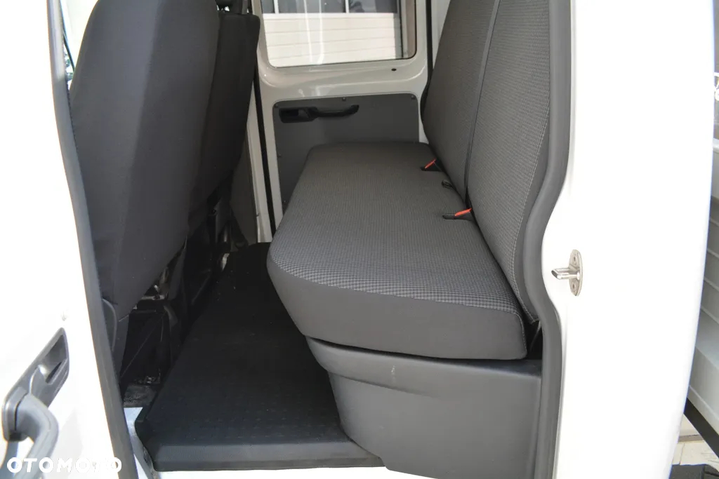 Volkswagen TRANSPORTER T6.1 DOKA - 26