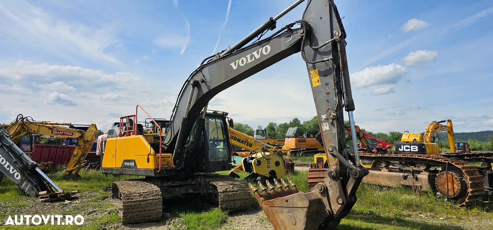 Volvo EC 220 E - 7