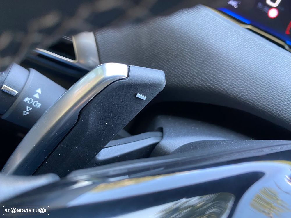 Peugeot 3008 1.5 BlueHDi Allure EAT8 - 34