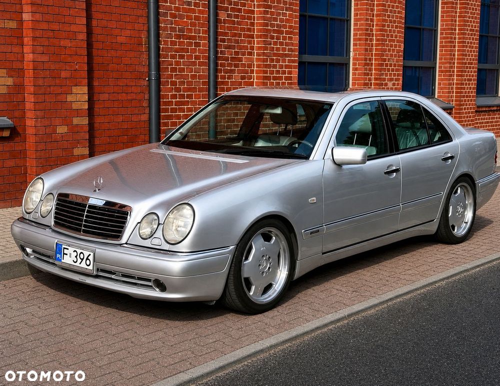 Mercedes-Benz Klasa E - 3