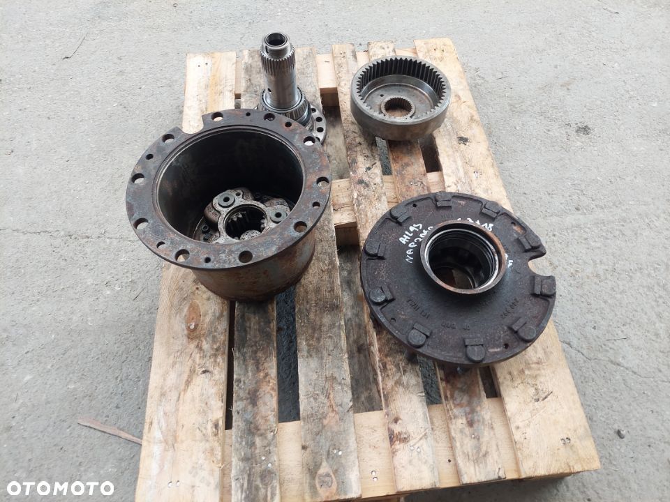 Zwolnica Piasta Wieniec Czop Atlas 1104 1204 1304 1404 1504 1604 Koparka sztywna [NAP 2069] - 1