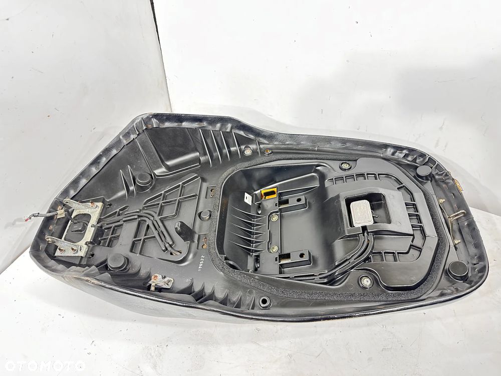 Siedzenie Fotel Suzuki Burgman 650 00-12r - 8