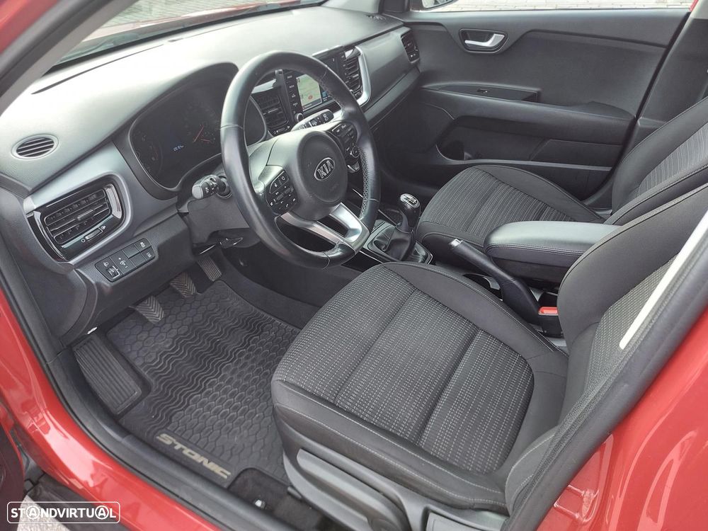Kia Stonic 1.0 T-GDI EX - 13