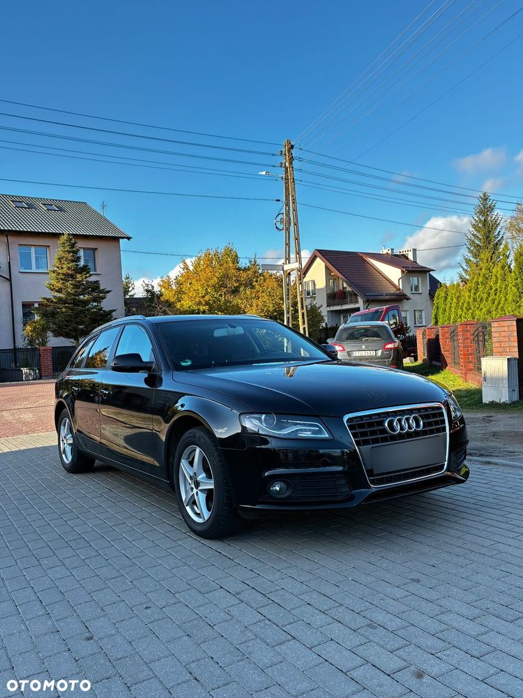 Audi A4 Avant - 4