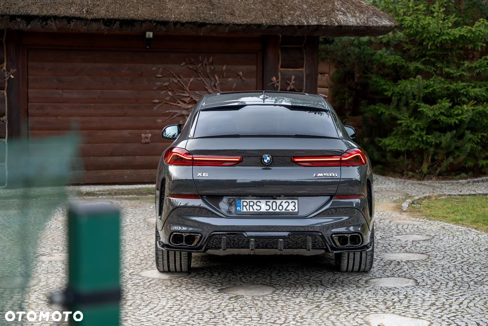 BMW X6 M50i - 19