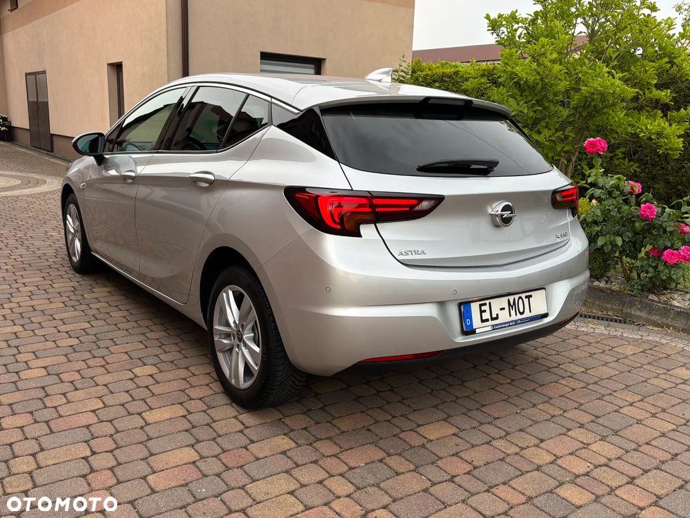 Opel Astra 1.4 Turbo Innovation - 9
