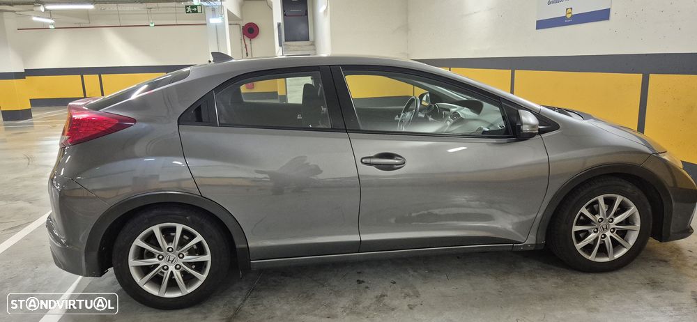 Honda Civic 1.4 i-VTEC Comfort - 15