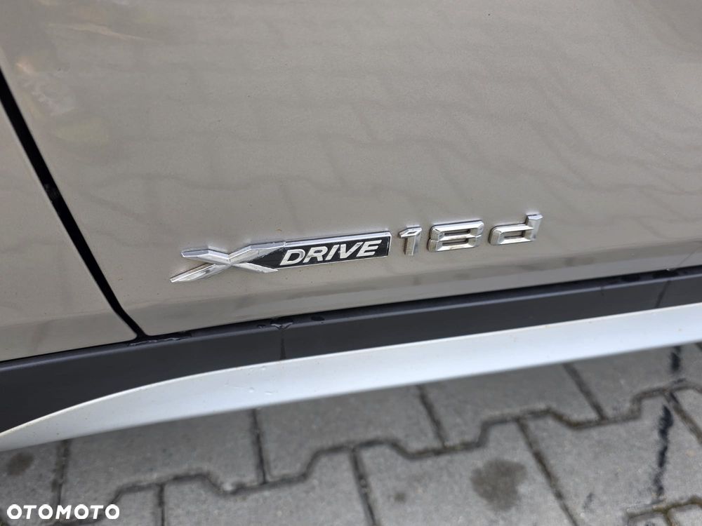 BMW X1 xDrive18d xLine - 32