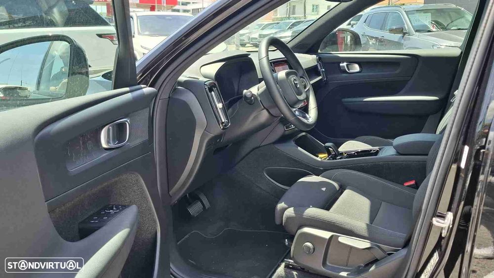 Volvo EX40 82 kWh Single Motor Extended Range Plus - 12