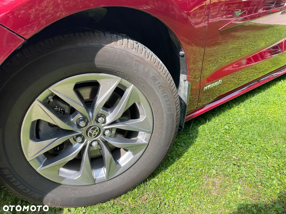 Toyota Sienna - 7