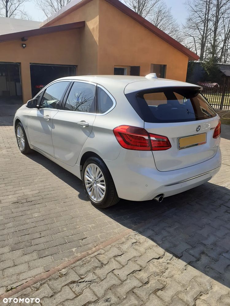 BMW Seria 2 216d Luxury Line - 8