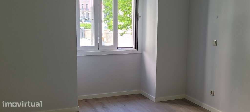 Apartamento T3 para arrendar em Lisboa, ao Areeiro - Grande imagem: 4/13