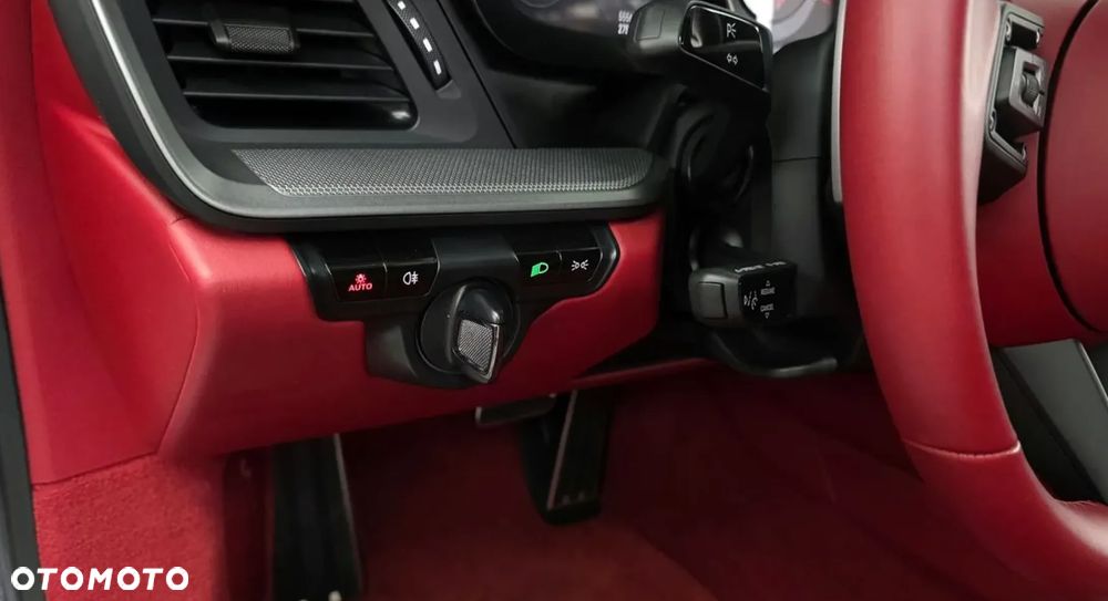 Porsche 911 Carrera PDK - 24