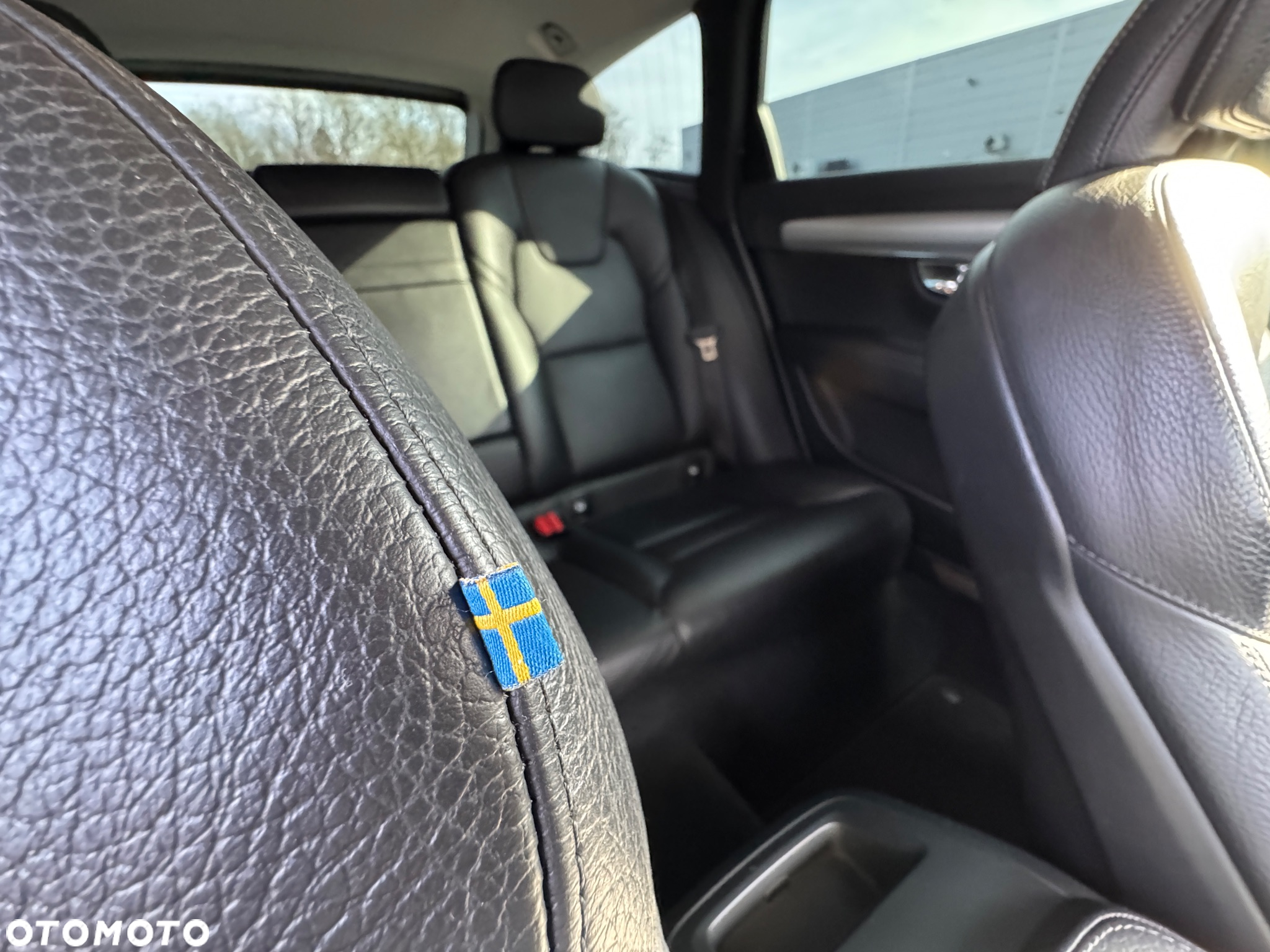 Volvo V90 D5 AWD Geartronic Momentum Pro - 14