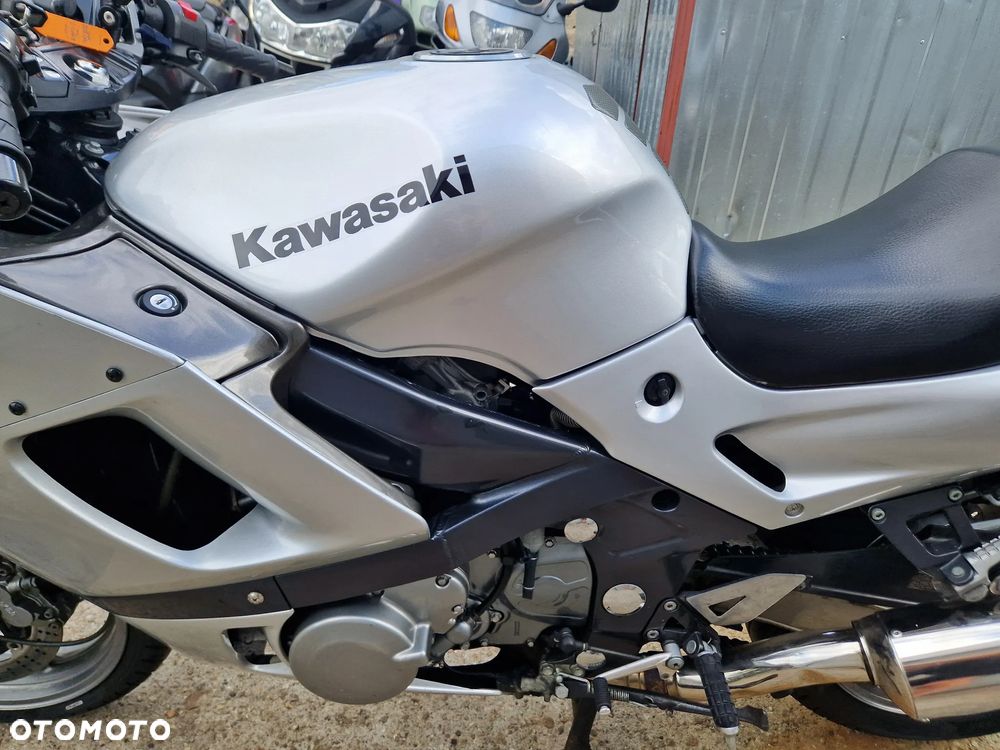 Kawasaki ZZR - 30