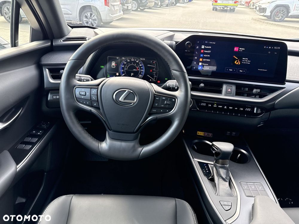 Lexus UX 250h GPF F Sport Design+ 2WD - 12