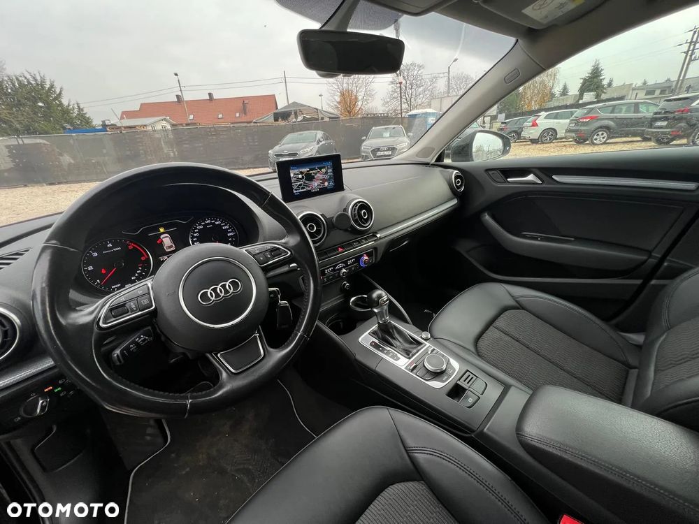 Audi A3 Sportback 2.0 TDI S tronic design - 4