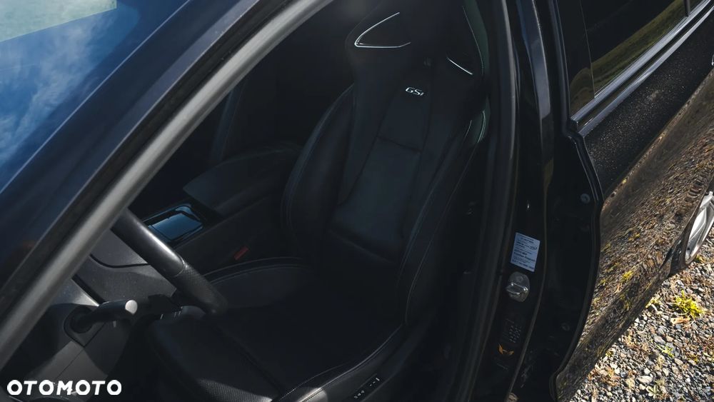 Opel Insignia 2.0 T 4x4 GSi S&S - 23