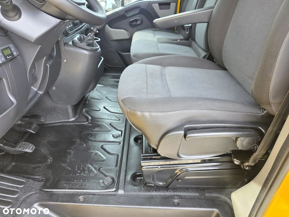 Renault MASTER 2,3 DCI 145 KONNA DOKA BRYGADÓWKA 7 OSOBOWA KLIMA WEBASTO 3,2M SKRZYNIA GWARANCJA BLIŻNIAKI DO 3,5T - 13