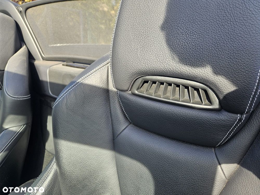 Mercedes-Benz SLK 200 CGI - 7