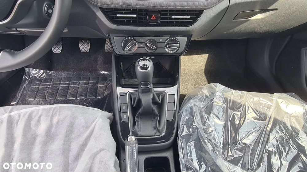 Skoda Fabia 1.0 TSI Drive - 9