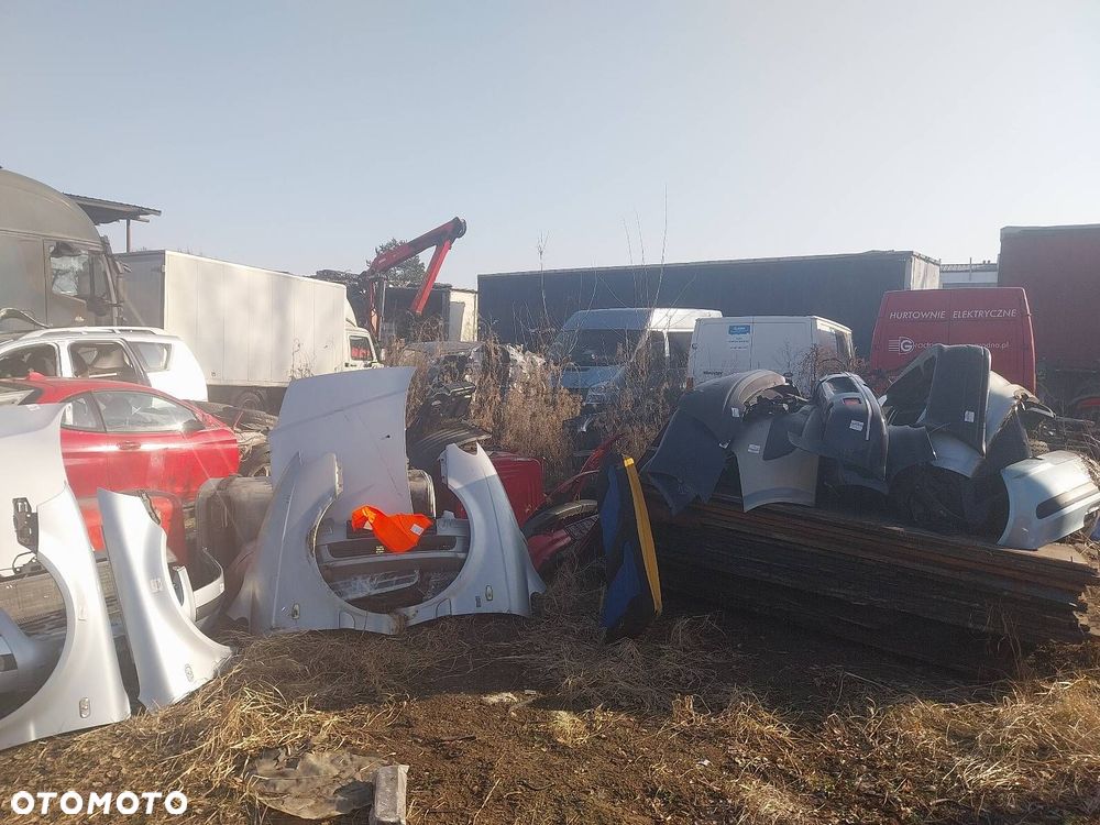 ZDERZAK MASKA BŁOTNIK LAMPY HUYNDAI TRAJET I FL YK - 40