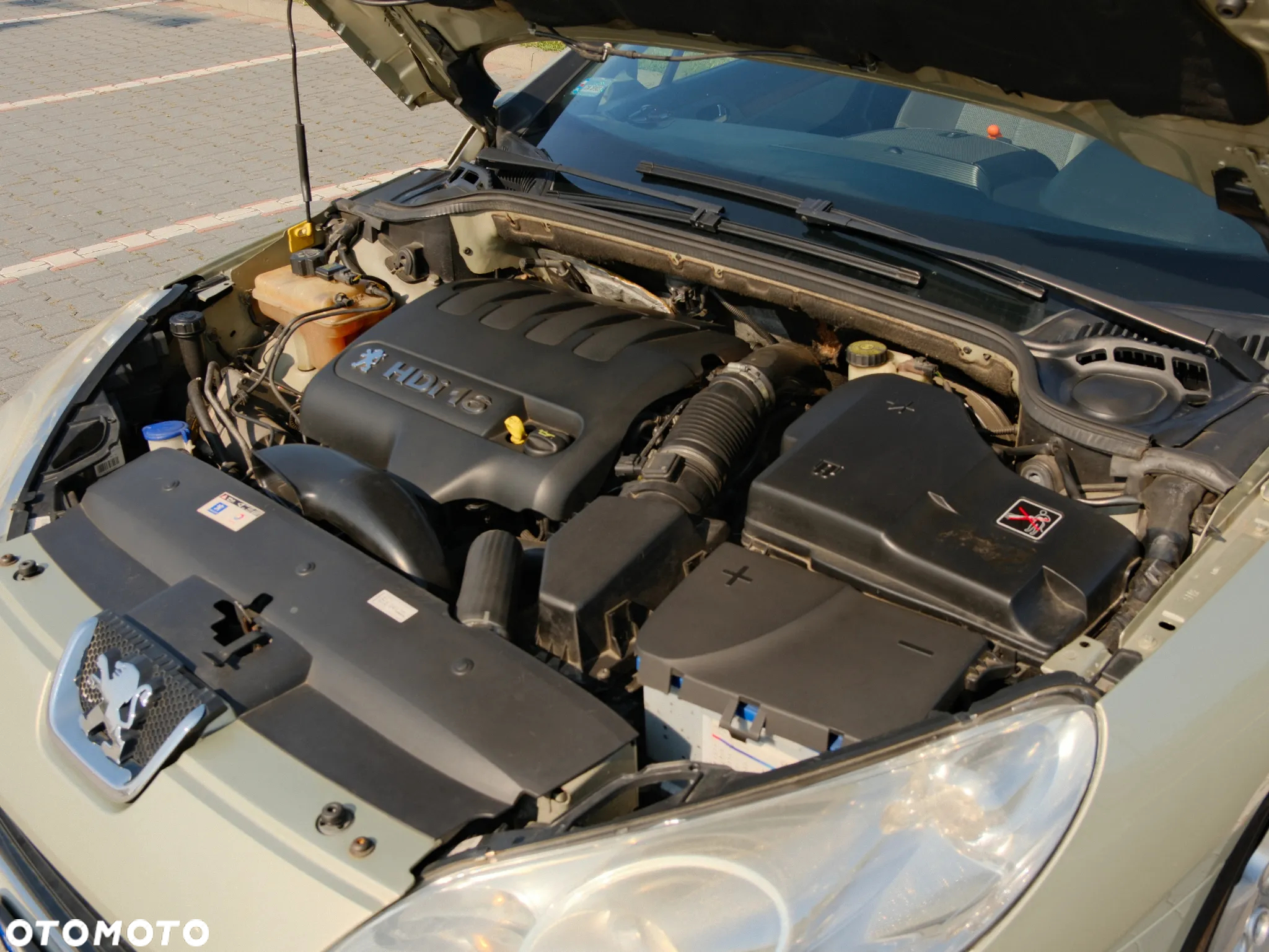 Peugeot 407 2.0 HDI ST Komfort EU3 - 19
