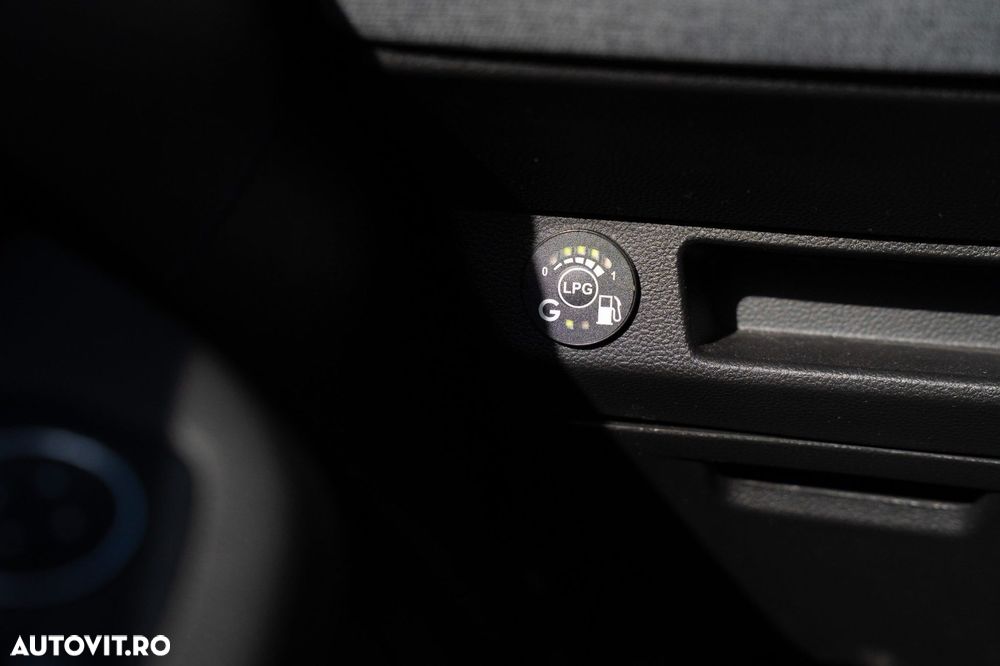 Renault Clio - 21