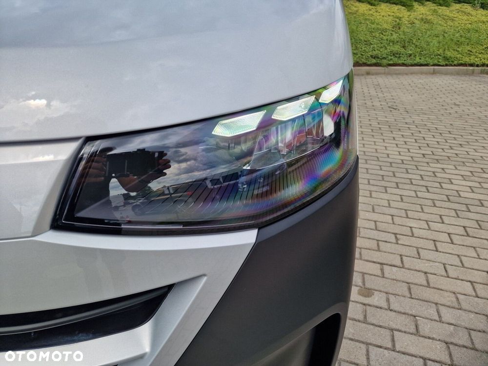 Volkswagen Transporter - 15