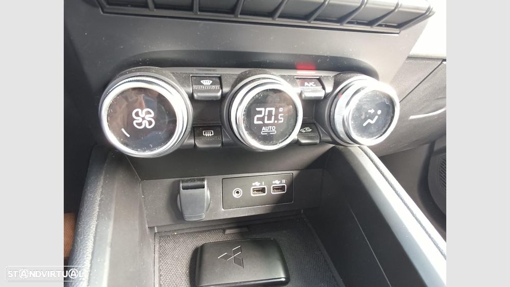 Mitsubishi Colt 1.0 MPI Kyoto - 10
