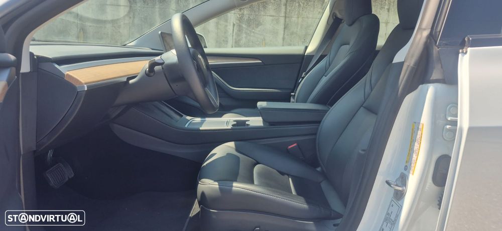Tesla Model 3 Tração Traseira - 5