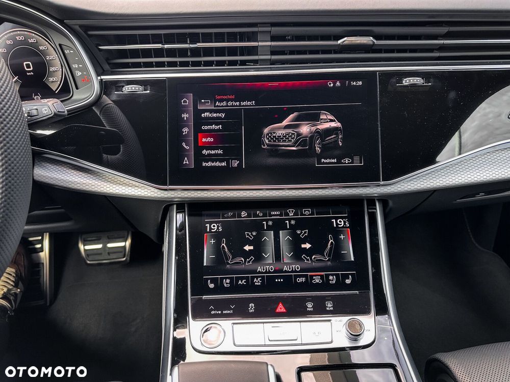 Audi Q8 - 31