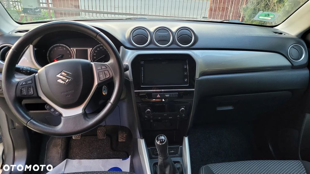 Suzuki Vitara 1.6 (4x2) Comfort+ - 14
