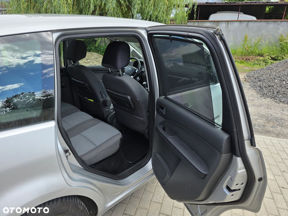 Ford C-MAX - 13
