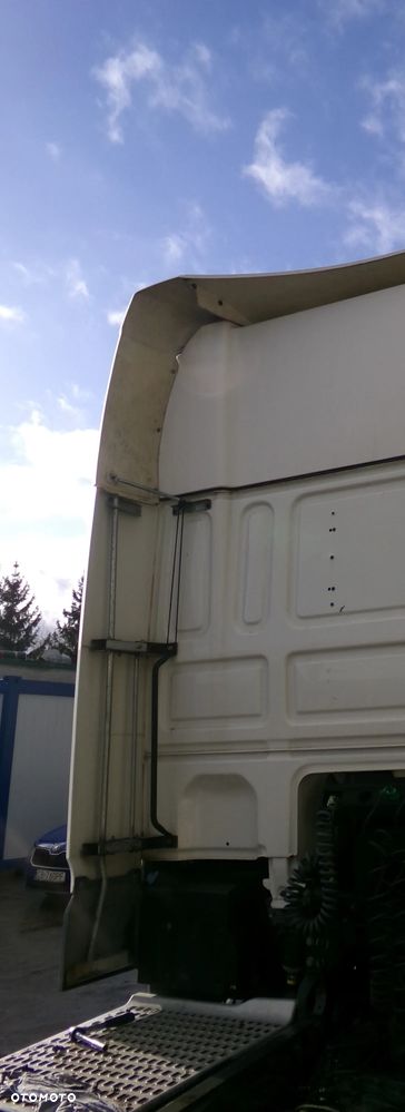 SPOJLER SPOILERY ZAKABINOWE KOMPLET OWIEWEK DAF XF (białe, czerwone, niebieskie, żółte) - 6