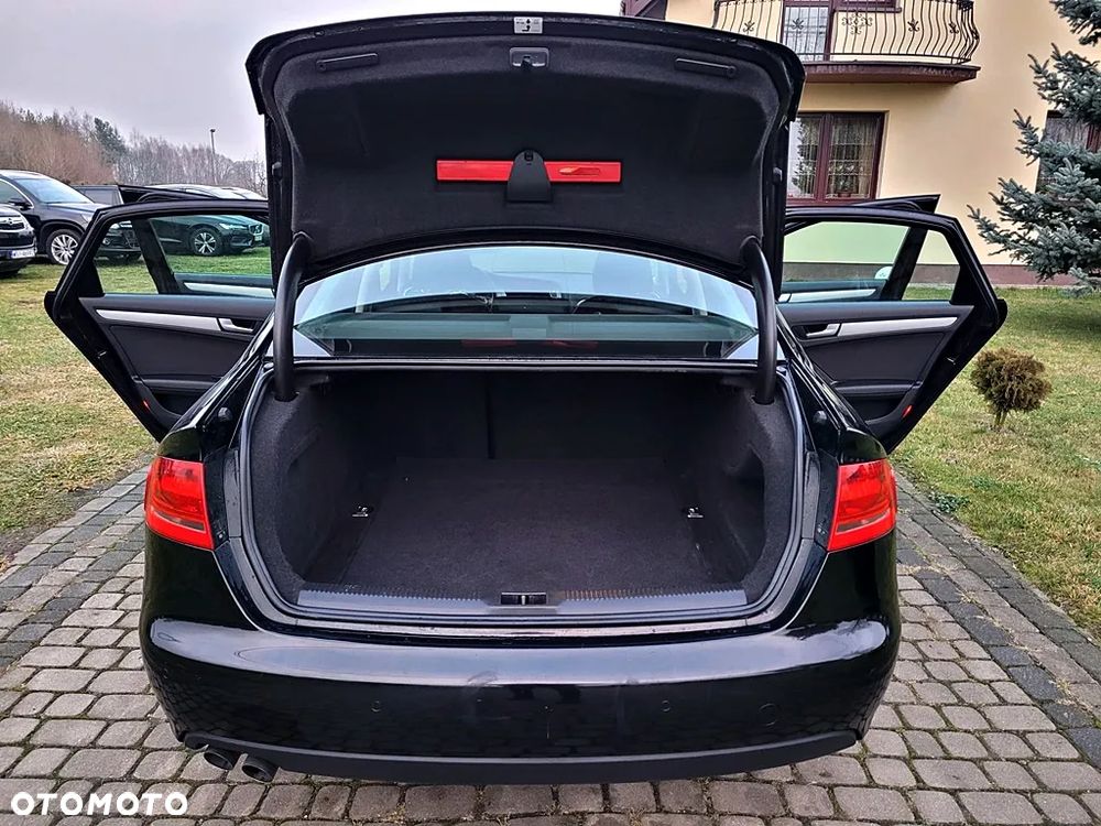 Audi A4 Limousine 2.0 TDI DPF Ambiente - 10