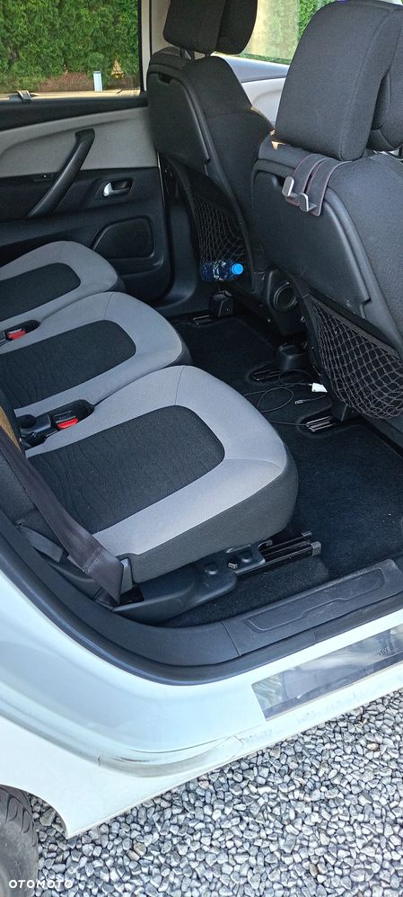 Citroën C4 Picasso - 9