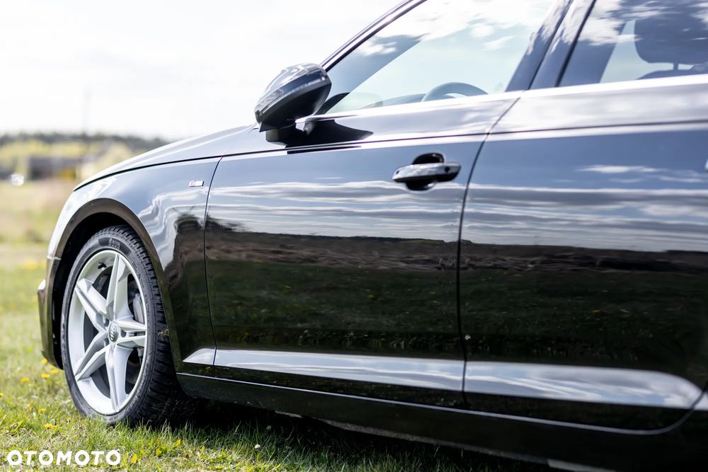 Audi A4 Avant 40 TDI S Line S tronic - 23